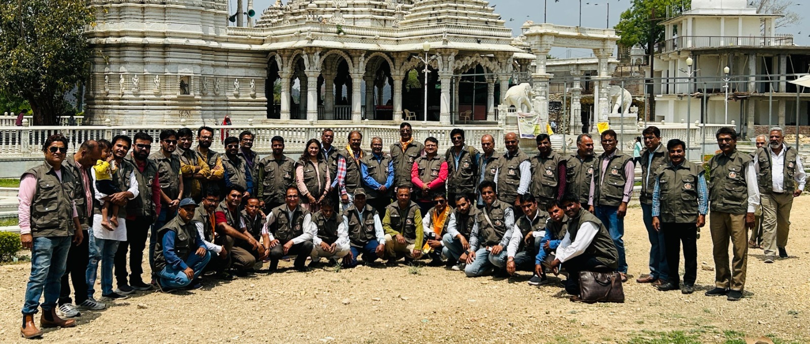 पत्रकारिता सतत सीखने की प्रक्रिया है। पत्रकारिता में ईमानदारी ही पत्रकार को सच्ची पहचान दिलाती है