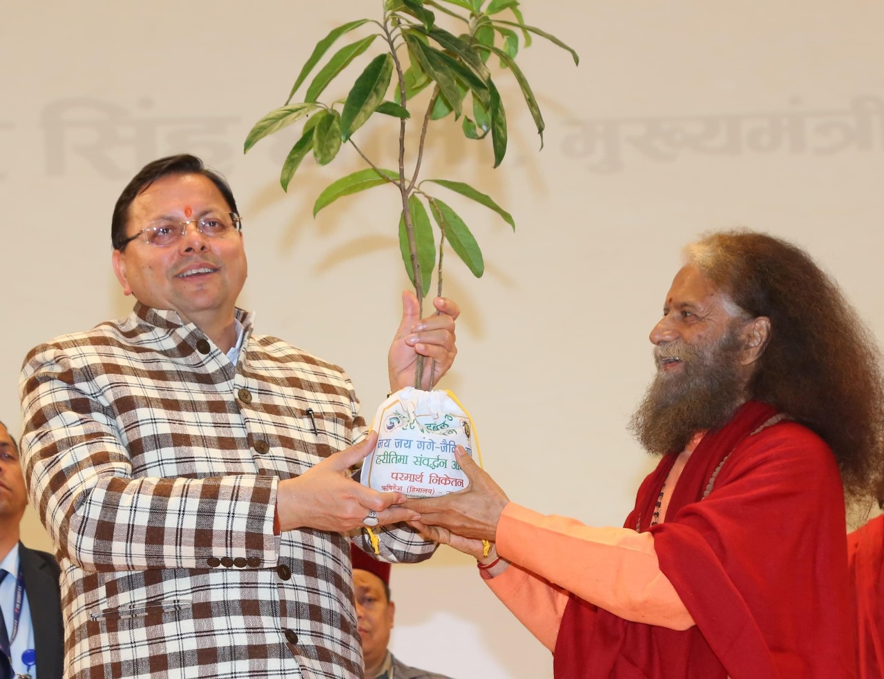 मुख्यमंत्री पुष्कर सिंह धामी जी के नेतृत्व में उत्तराखंड योग और वेलनेस की वैश्विक राजधानी के रूप में अग्रसर
